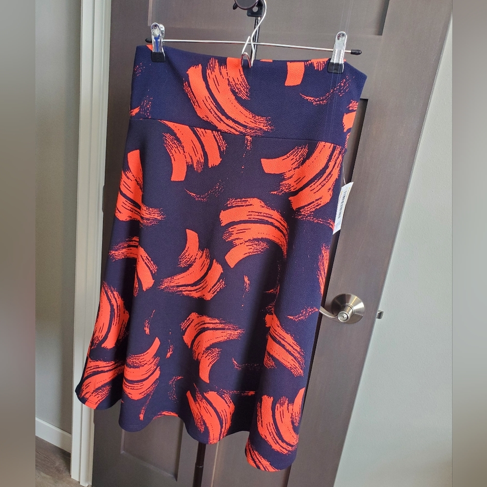 Lularoe size large navy and orange skirt